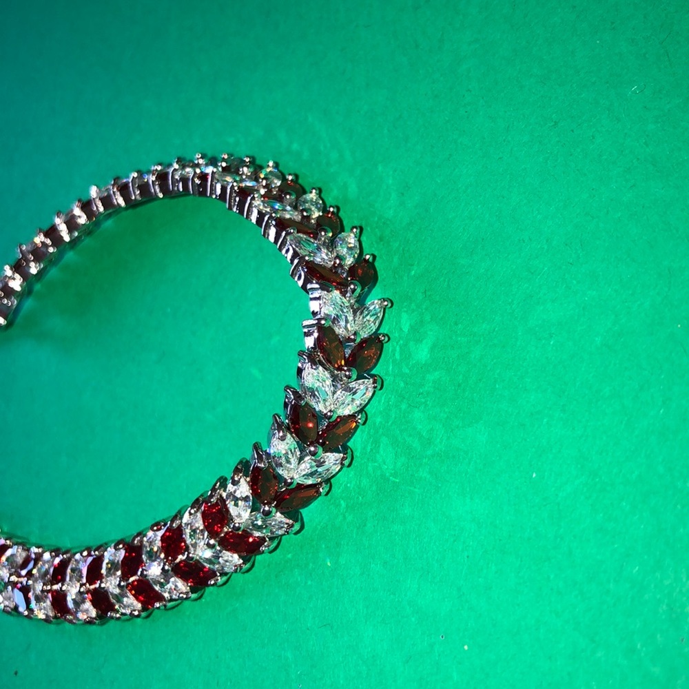 Ruby Gem And Silver Woman’s Bracelets - image 5
